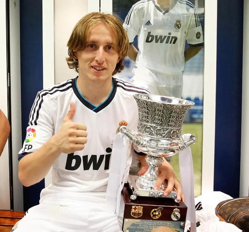 皇马战术转型阵痛！惨遭马竞5-2血洗 阿隆索理念遭遇现实困境