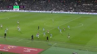 帅气，理发师晒阿森纳新援哲凯赖什新发型